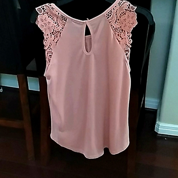 Blouse - Picture 2 of 2